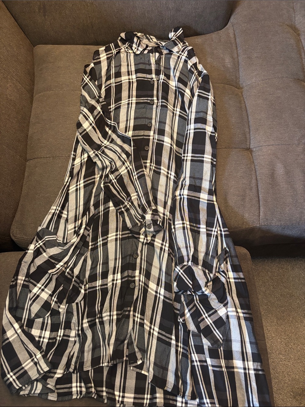 Lou & Grey Black and White Plaid Long Sleeve Dress